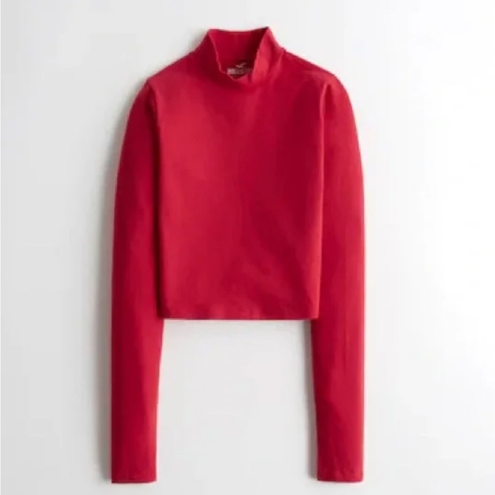 🎉HOST PICK🎉 Hollister Mock Neck Long Sleeve Crop Top